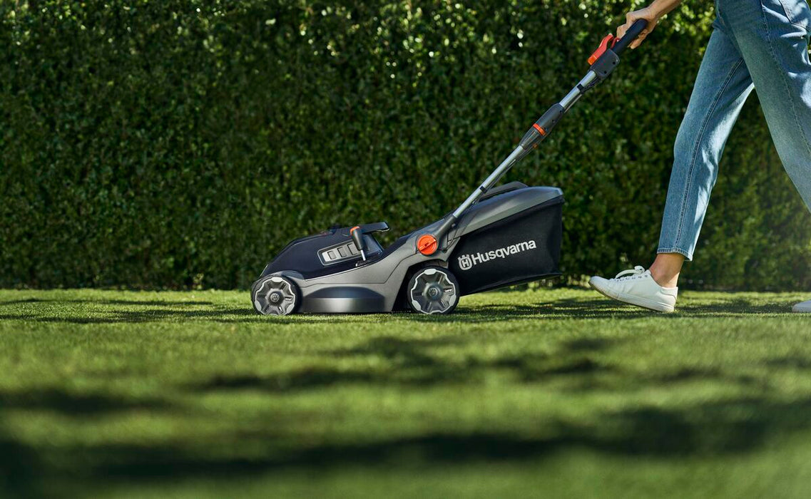 Husqvarna Aspire+trade Lawnmower 18v 34cm Without Battery And Charger